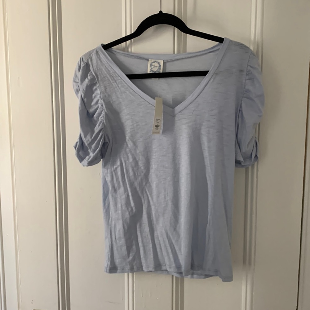 Unworn Francesca’s short sleeve blouse